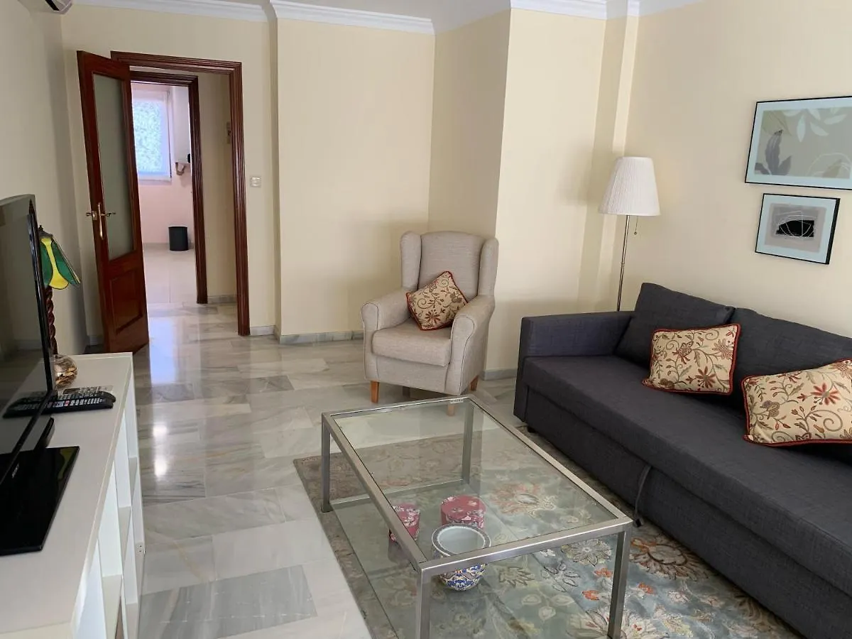 Malaga Estacion - Casa De La Rosa Apartment